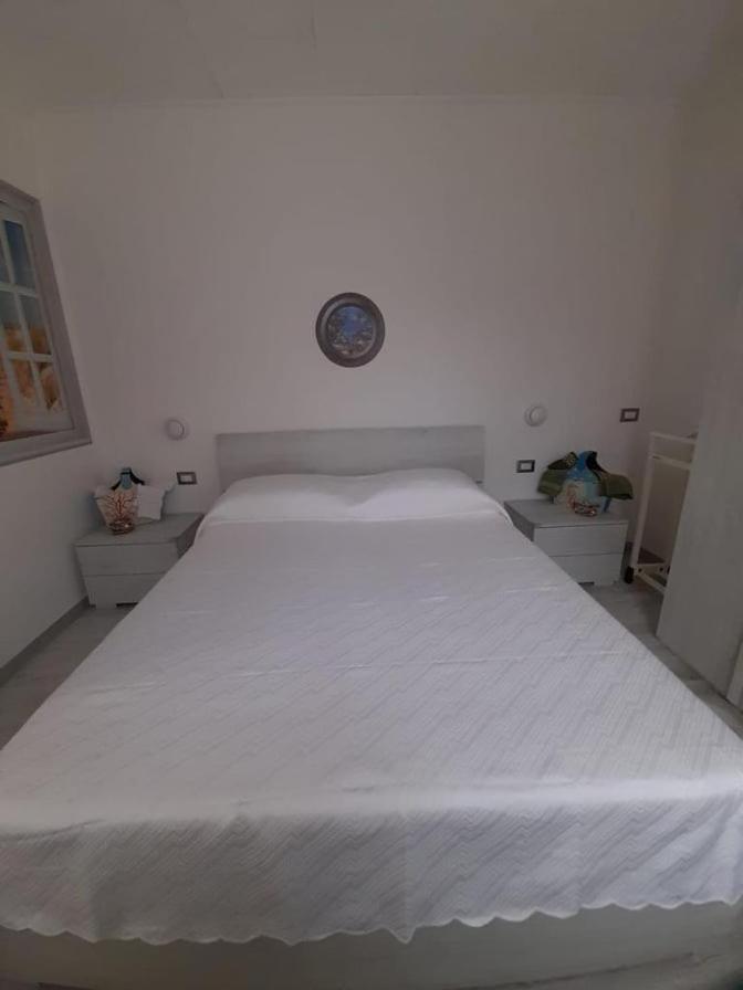 דירות Quartu SantʼElena Ambos Mundos מראה חיצוני תמונה